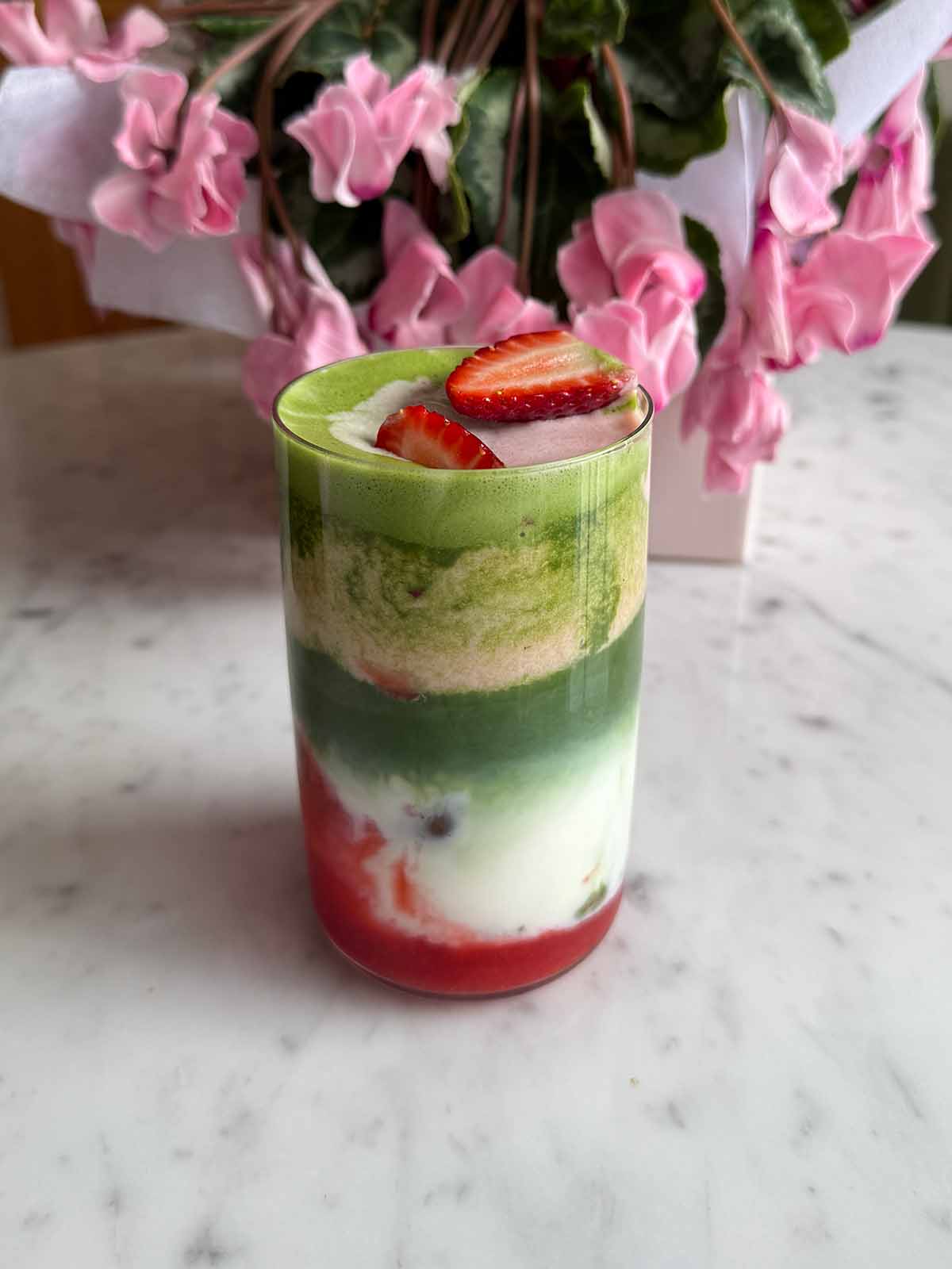 Maison Matcha Strawberry matcha latte recipe using strawberry matcha powder